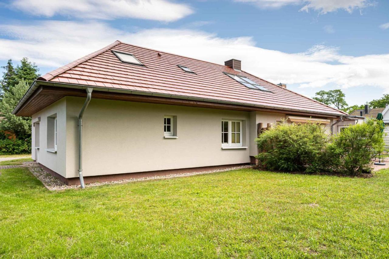 Seemannshus Born Exterior photo